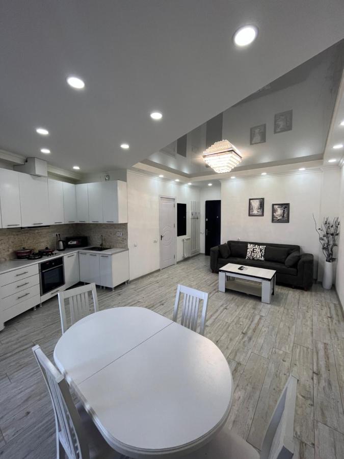 Kobi Apartments Τυφλίδα Εξωτερικό φωτογραφία